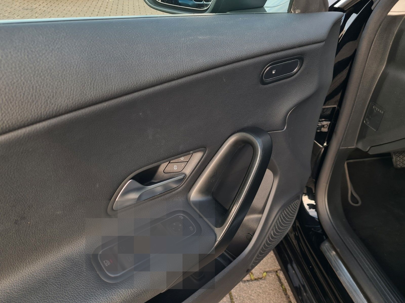 Mercedes-Benz CLA 180 SB 7G AUT - NAVI - 8 x ALU - foto 20