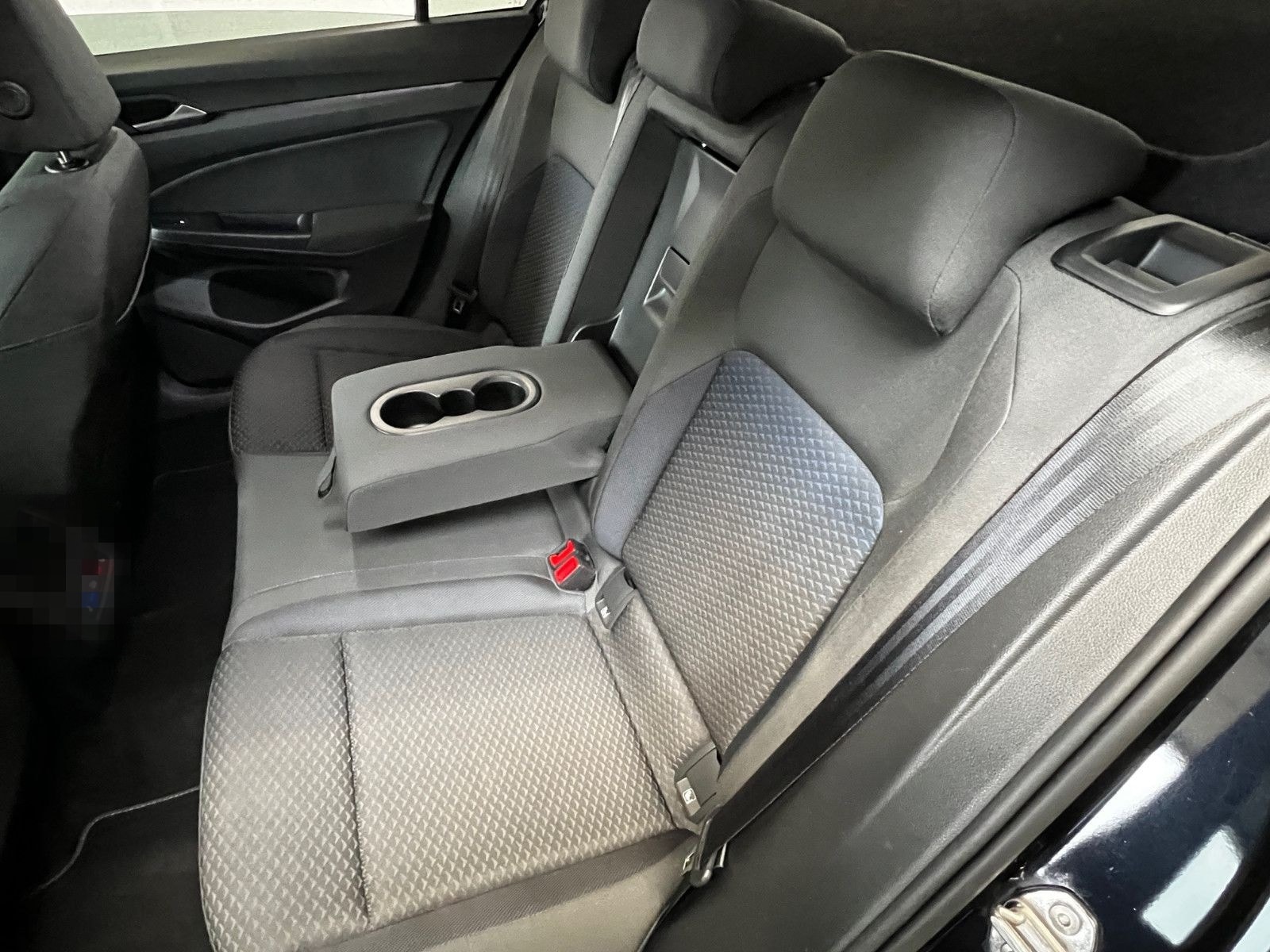 Volkswagen Golf VIII 1.5 TSI United Navi ACC STHZ SZH v+h foto 19