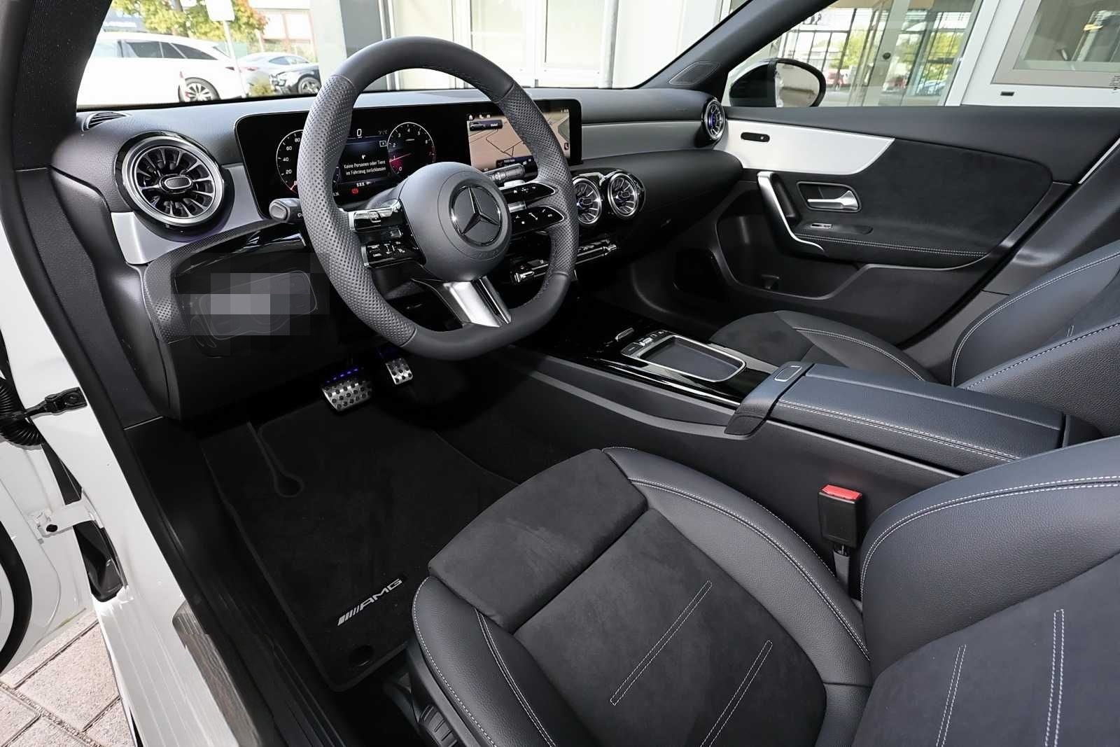Mercedes-Benz A 200 AMG MBUX+RüKam+M-LED+Pano+AHK+Distronic foto 9