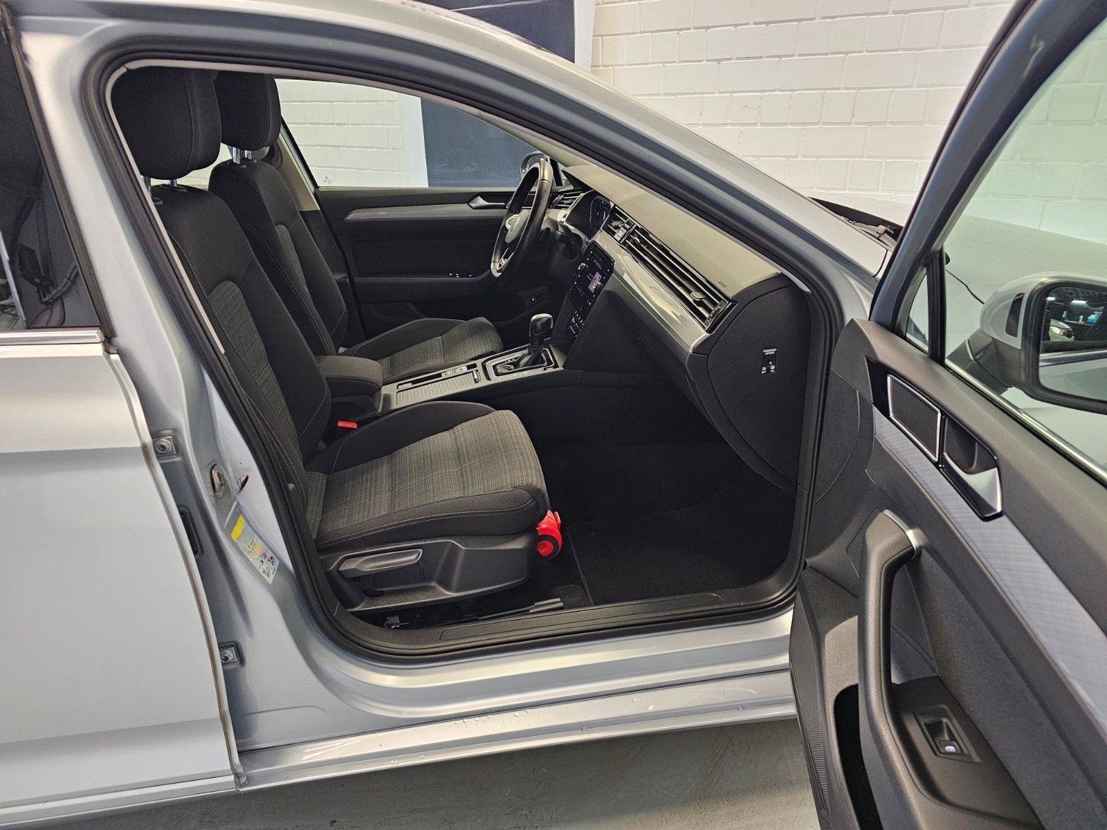 Volkswagen Passat Variant Business 2.0 TDI 4Motion + ACC/VC foto 11