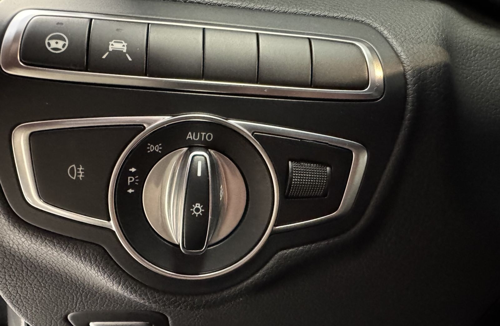 Mercedes-Benz C 300 T de*Avantgarde*LED*R-Cam*AHK*ACC*Navi*SHZ foto 17