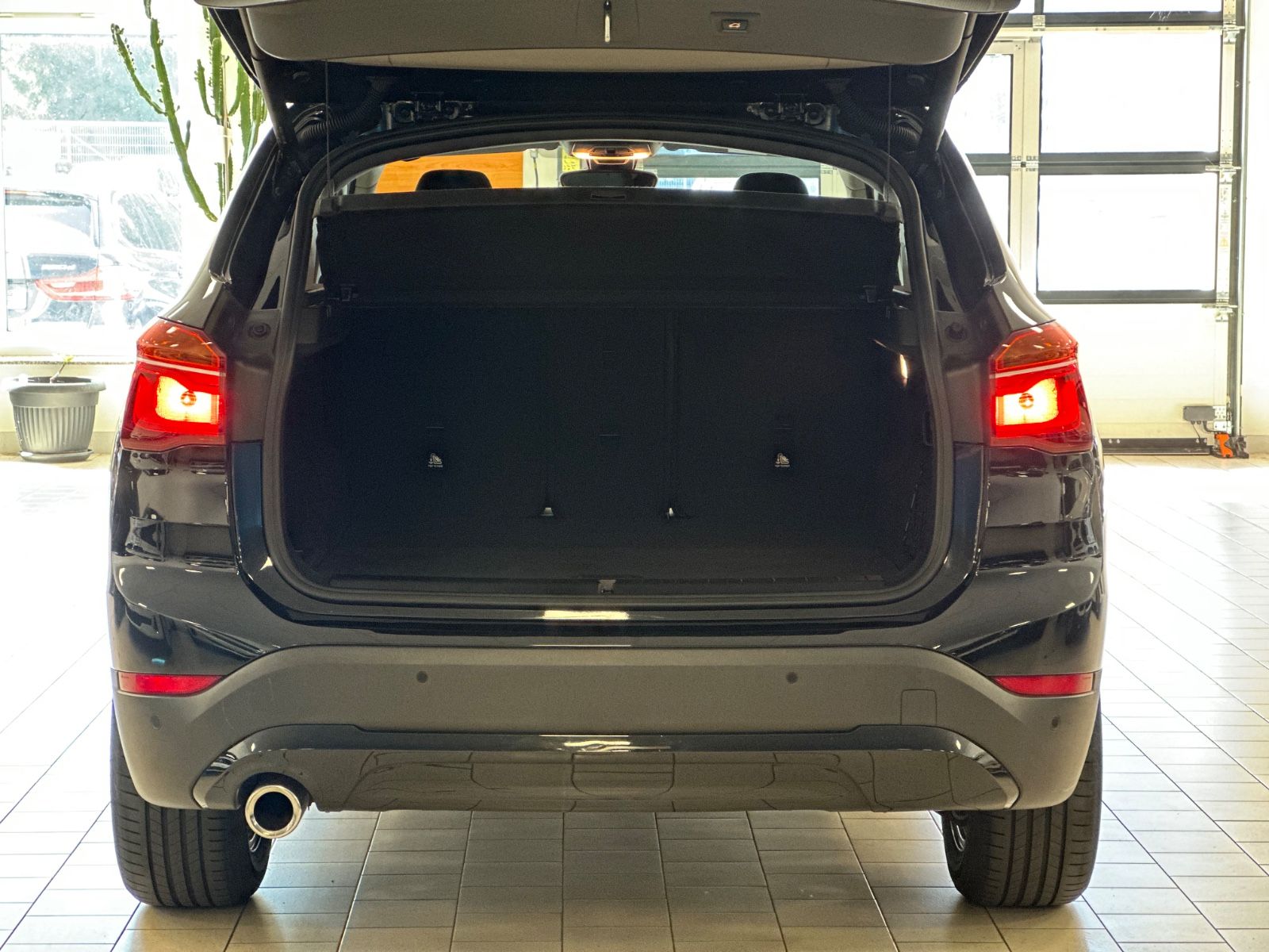 BMW X1 sDrive 18i Navi/Panorama/ParkAssist/Tempomat foto 21