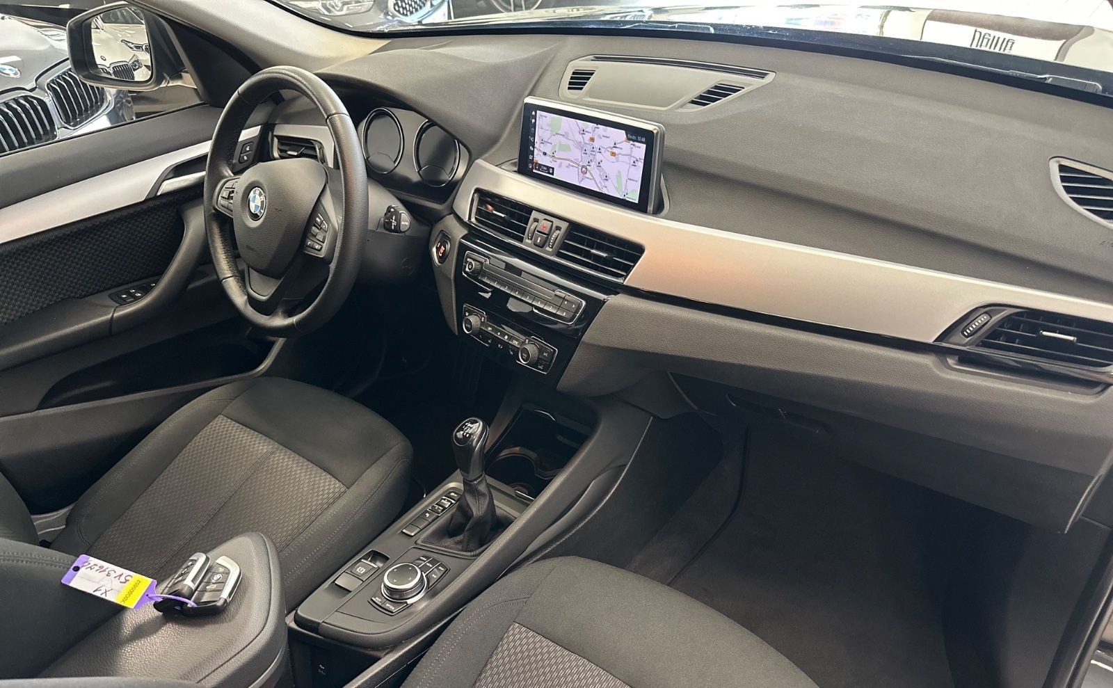 BMW X1 sDrive 18i Navi/Panorama/ParkAssist/Tempomat foto 24