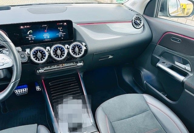 Mercedes-Benz GLA 250 e 8G-DCT*AMG Line*Panorama*Head-Up Di foto 13