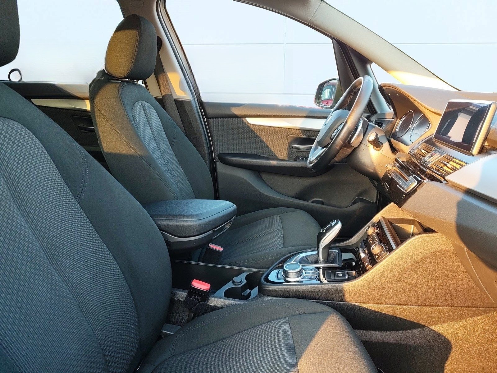 BMW 218d Gran Tourer foto 7