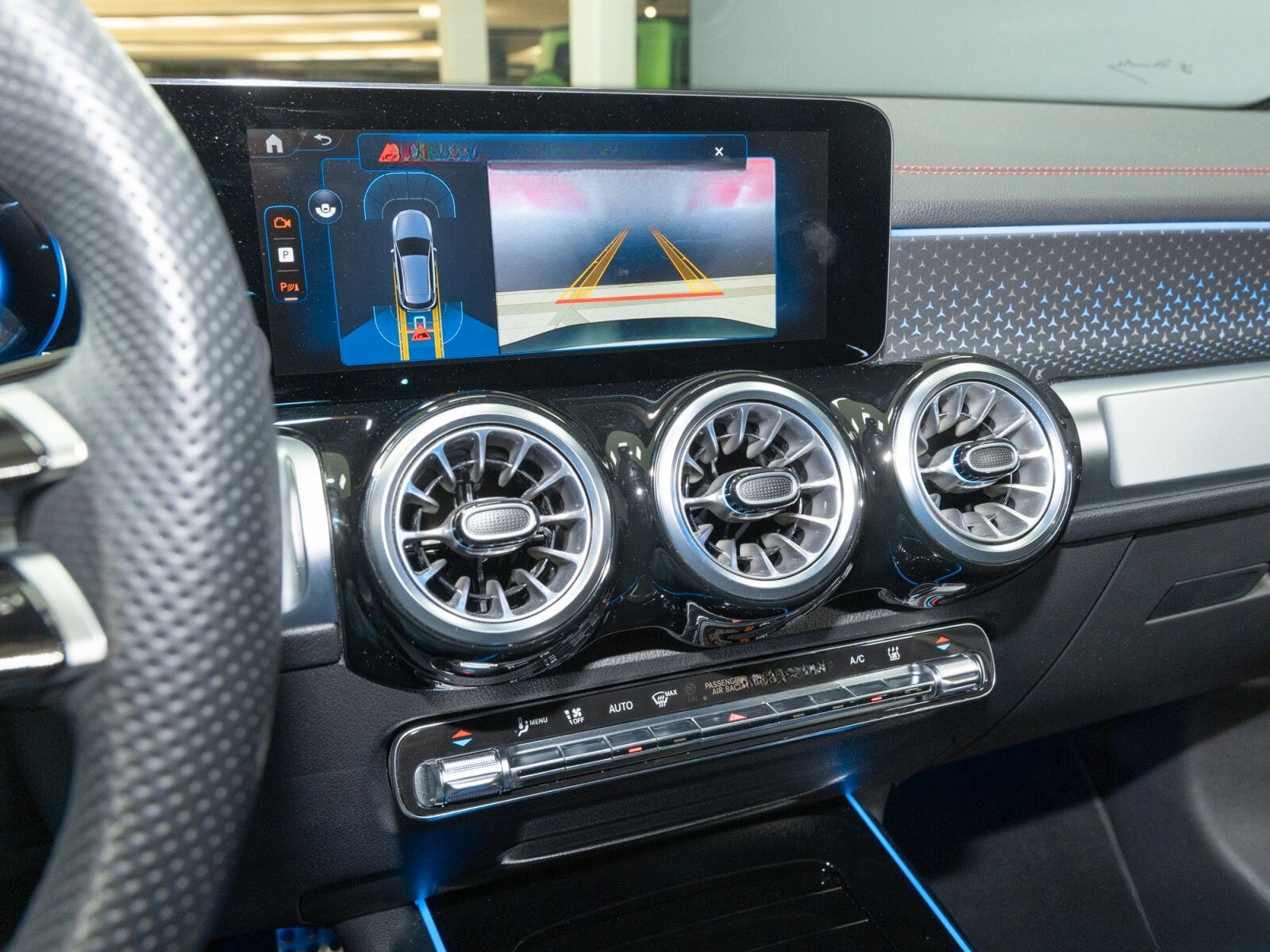 Mercedes-Benz EQB 350 4M AMG LED/Kamera/SHZ/Adv.Sound/Ambiente foto 20