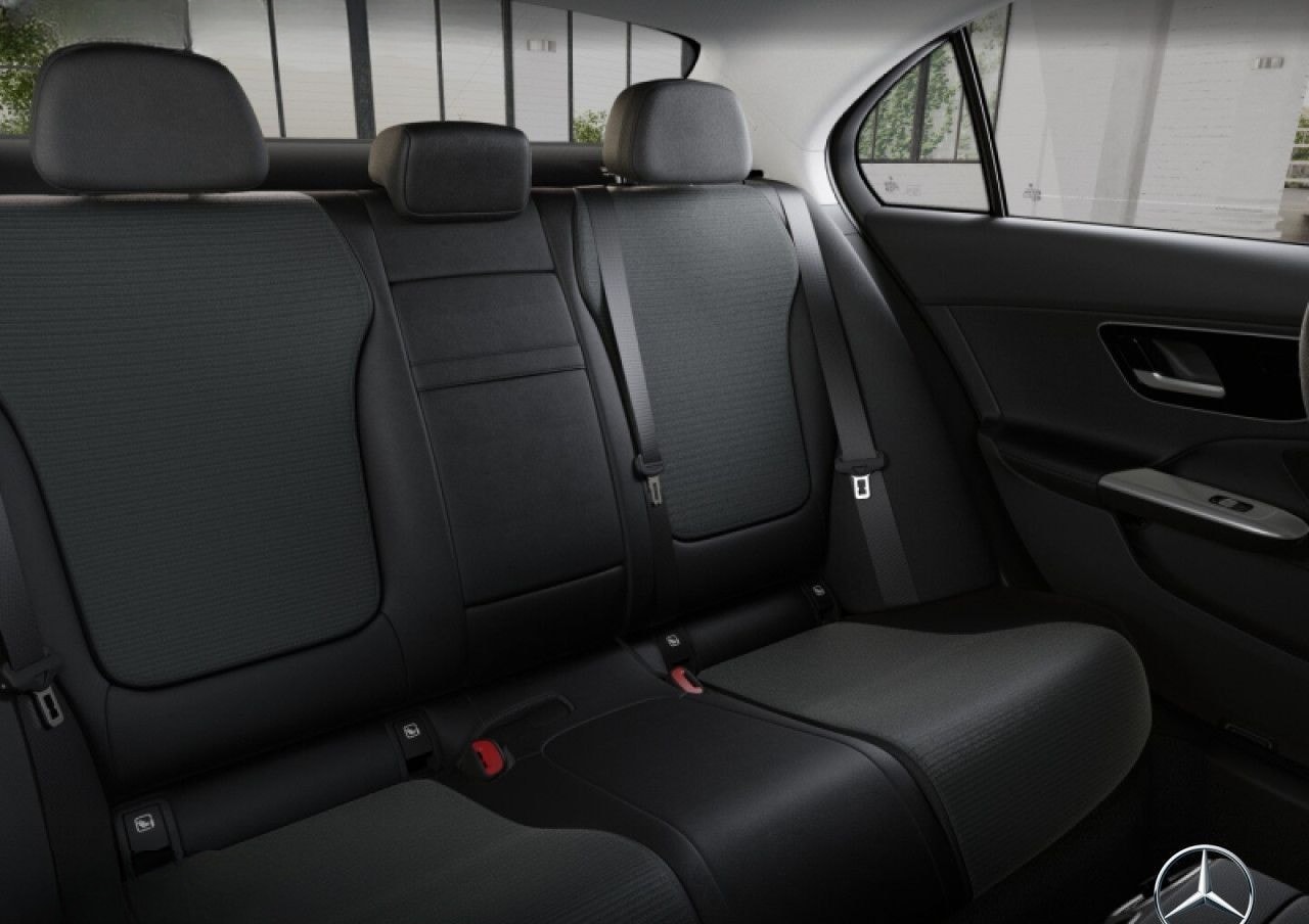 Mercedes-Benz C 180 Avantgarde/AdvPak/Ambiente/ParkPak/WinterP foto 13