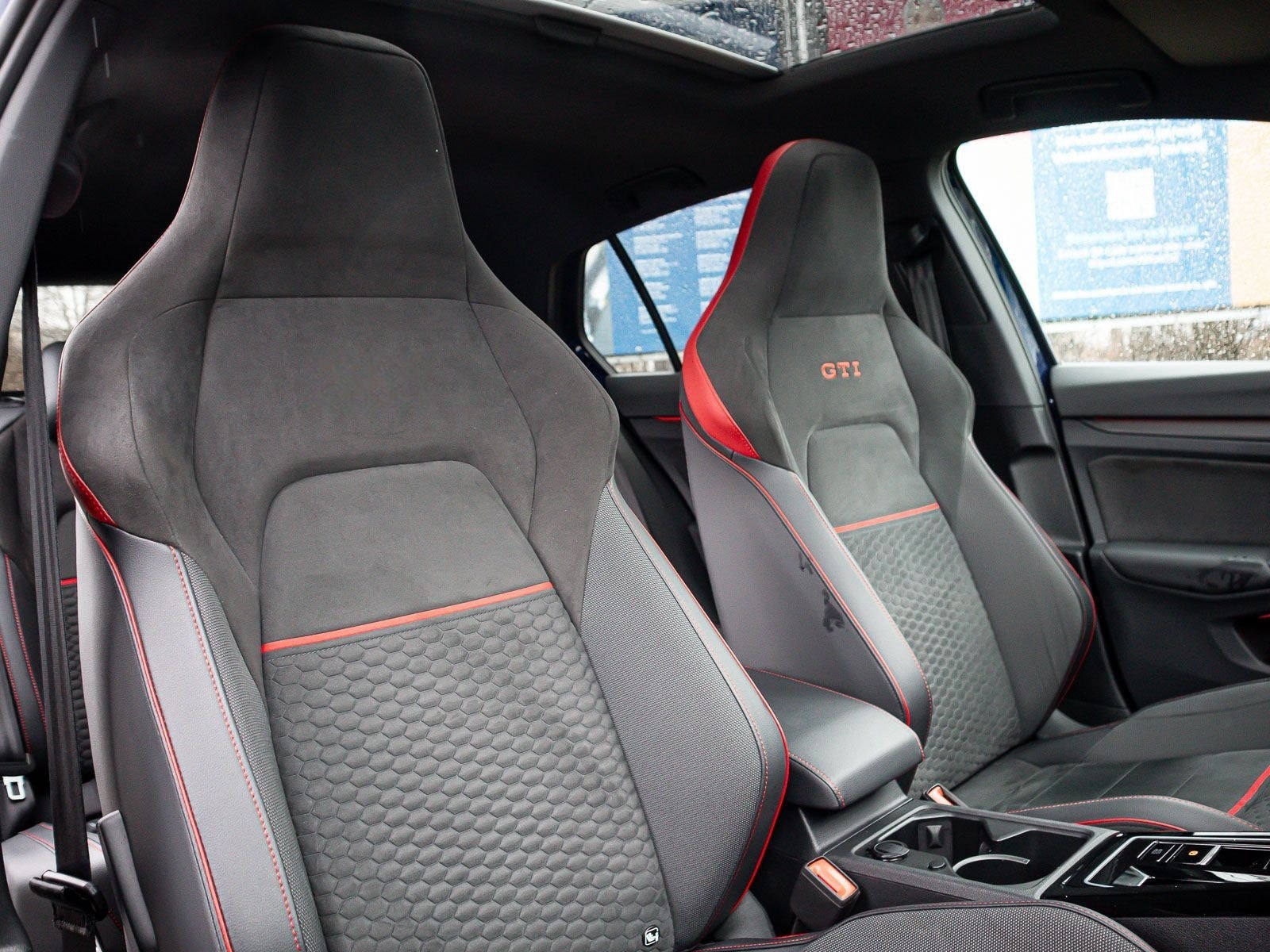 Volkswagen Golf VIII GTI Clubsport 2.0 TSI IQ.Light Navi Pa foto 12