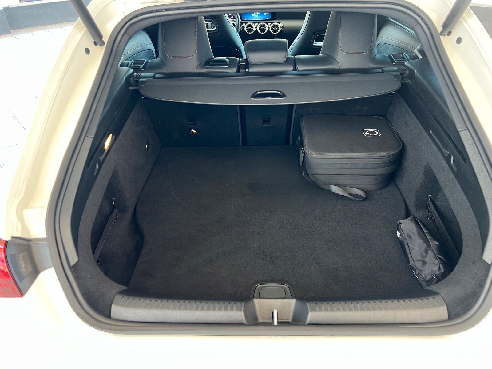 Mercedes-Benz CLA 250 e SB AMG Line/Pano-Dach/Distronic/Kamera foto 20