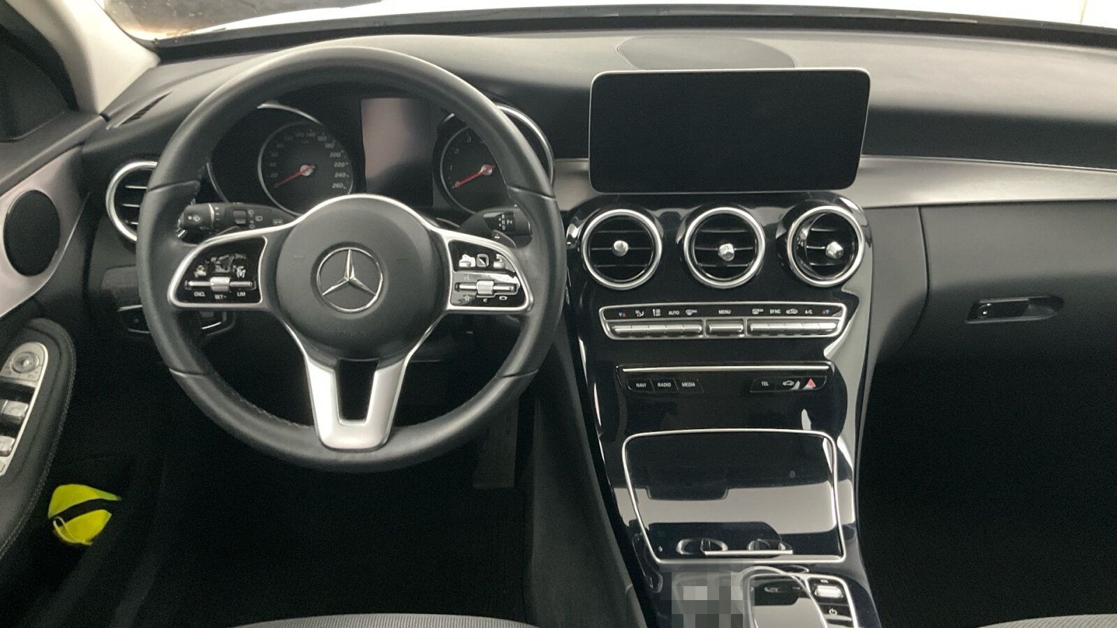 Mercedes-Benz C 180 T Avantgarde Navi LED High Perf. Navi foto 5