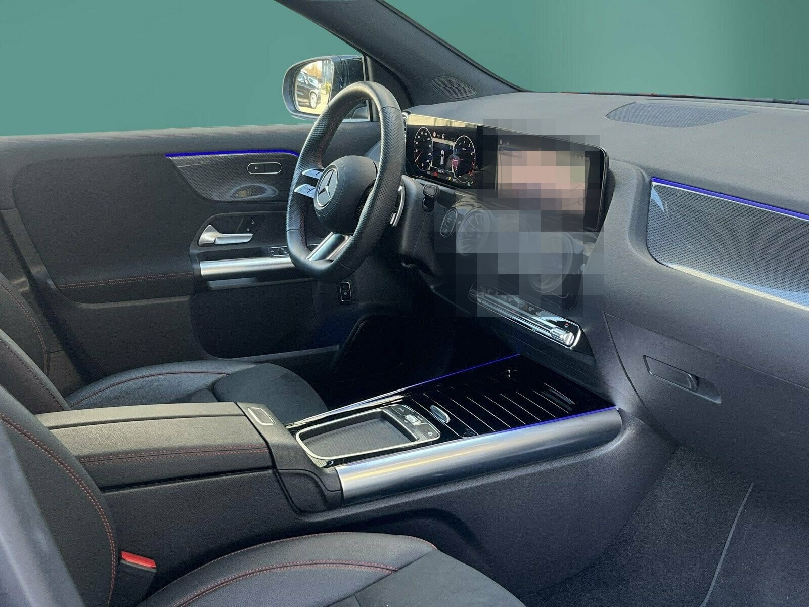 Mercedes-Benz GLA 180 AMG+VOR.-DISTRO+KAM+SOUND+KEYL+EASYP+TWA foto 13