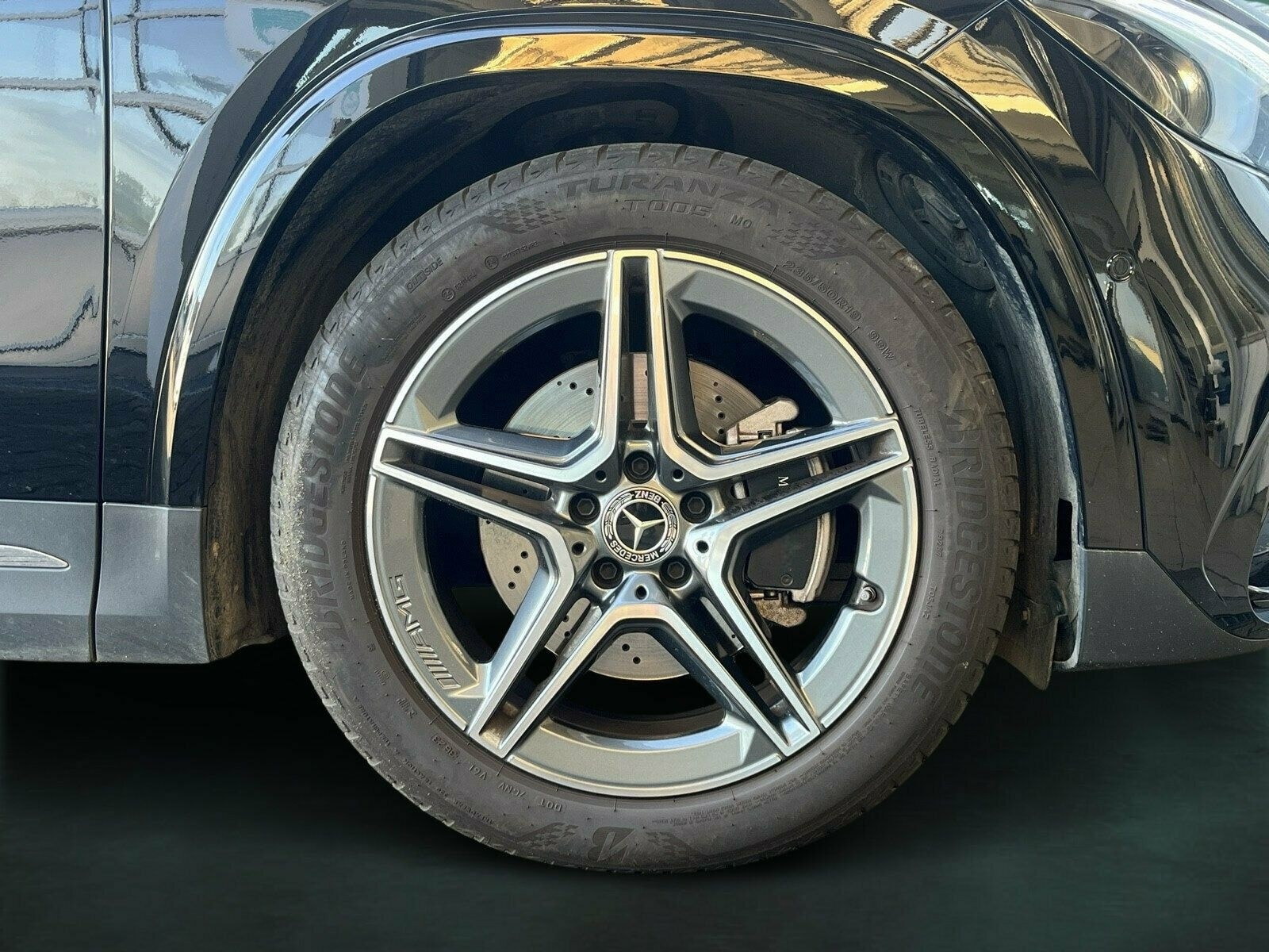 Mercedes-Benz GLA 180 AMG+VOR.-DISTRO+KAM+SOUND+KEYL+EASYP+TWA foto 15