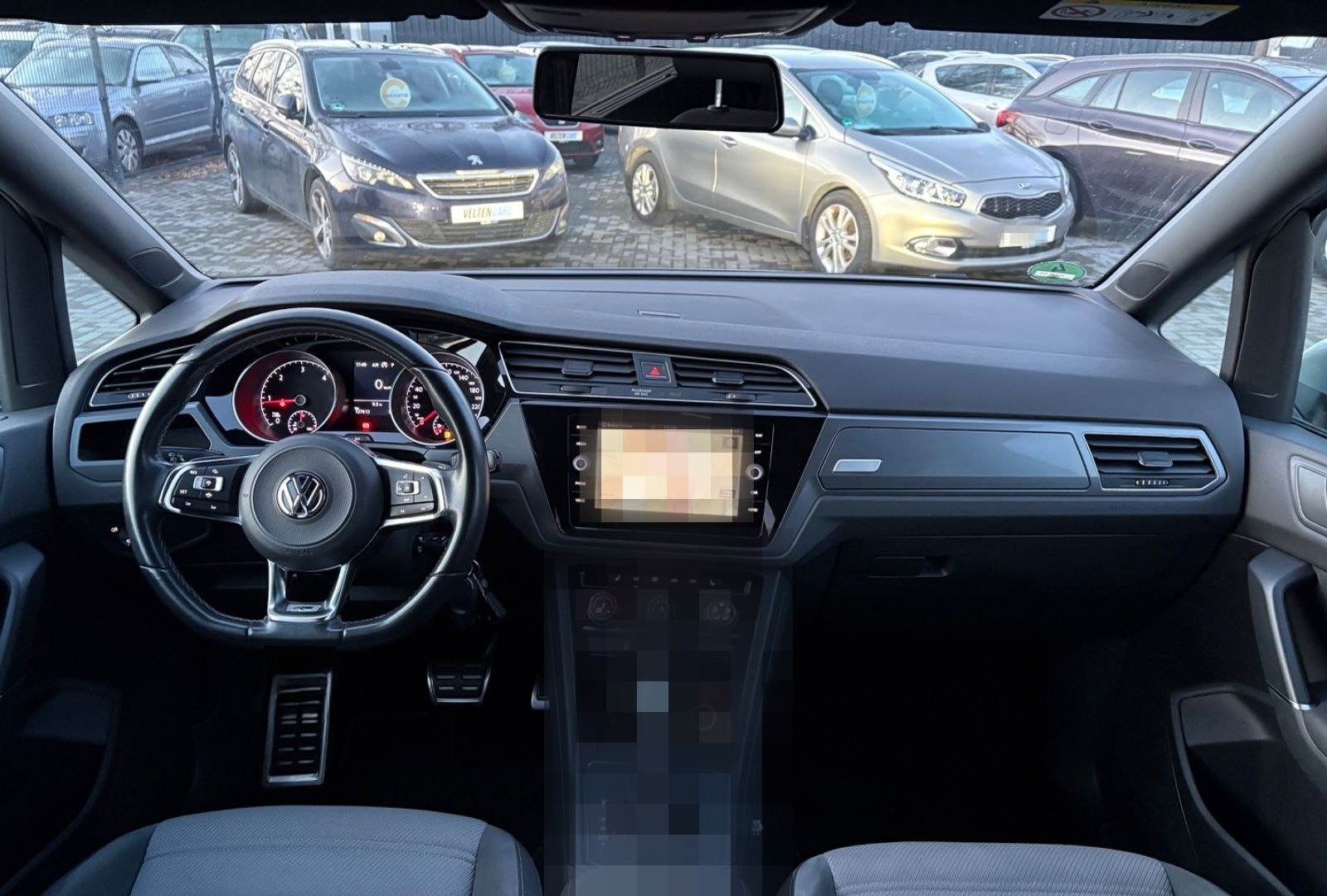 Volkswagen Touran 2.0 TDI DSG*R-LINE*STDHZ*ACC*SHZ*NAVI* foto 11