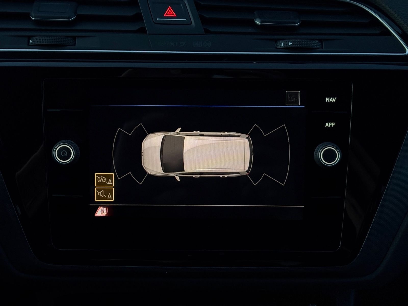 Volkswagen Touran 2.0 TDI DSG*R-LINE*STDHZ*ACC*SHZ*NAVI* foto 15