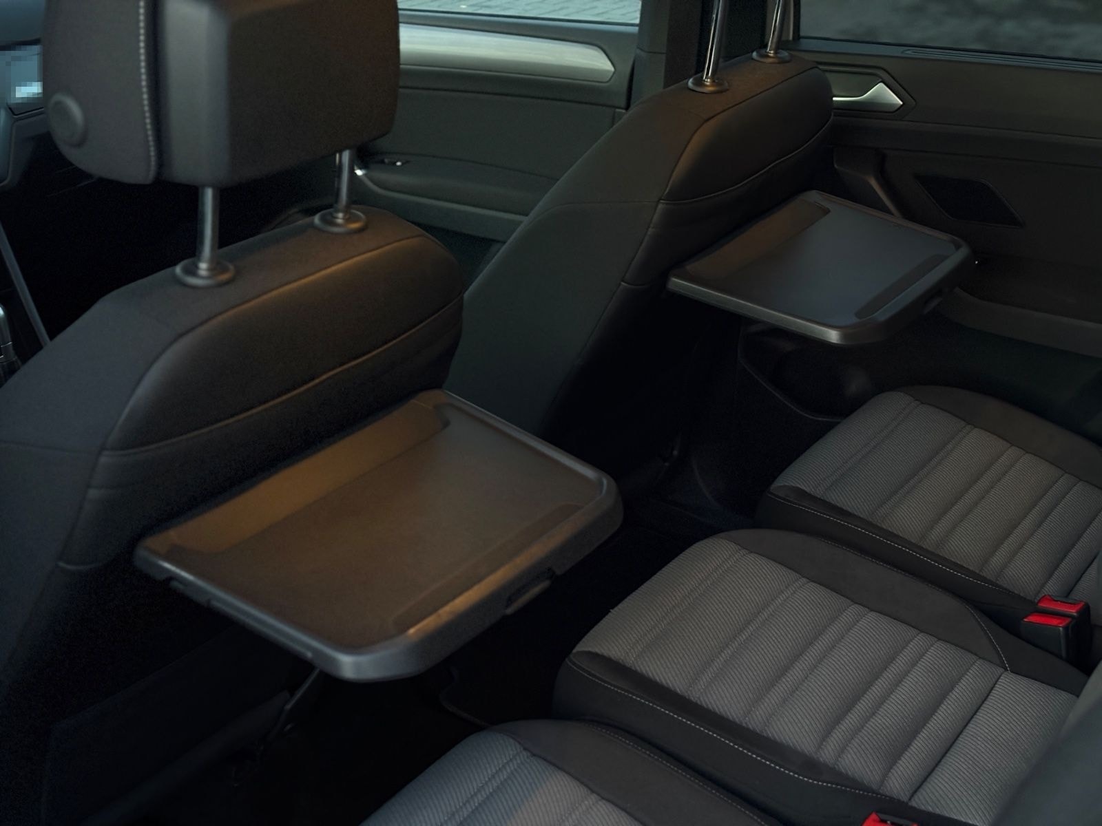 Volkswagen Touran 2.0 TDI DSG*R-LINE*STDHZ*ACC*SHZ*NAVI* foto 18