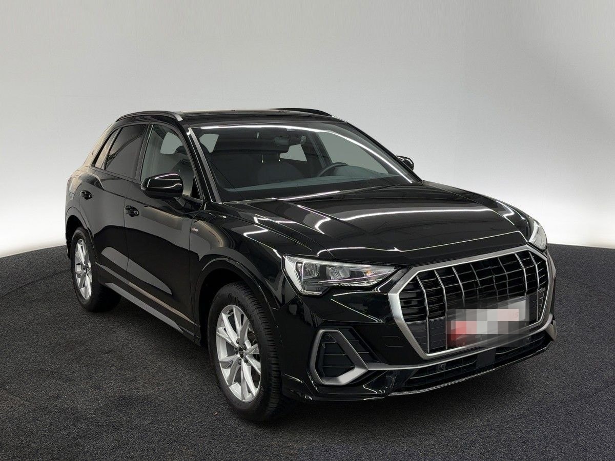 Audi Q3 S line 35 TDI S tr. LED RFK NAVI VIRTUAL foto 5