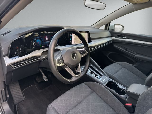 Volkswagen Golf VIII Variant 2.0 TDI DSG LED+NAVI+ACC+SIHZ+ foto 9