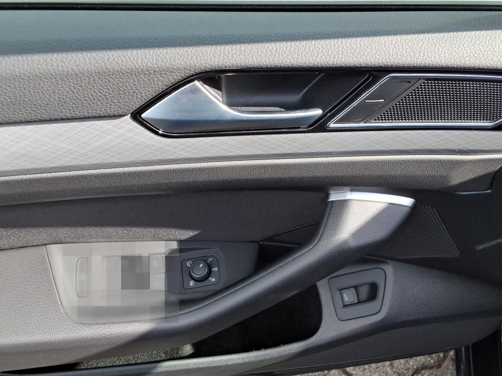 Volkswagen Passat Variant 2.0 TDI Business DSG,Kamera,LED foto 17