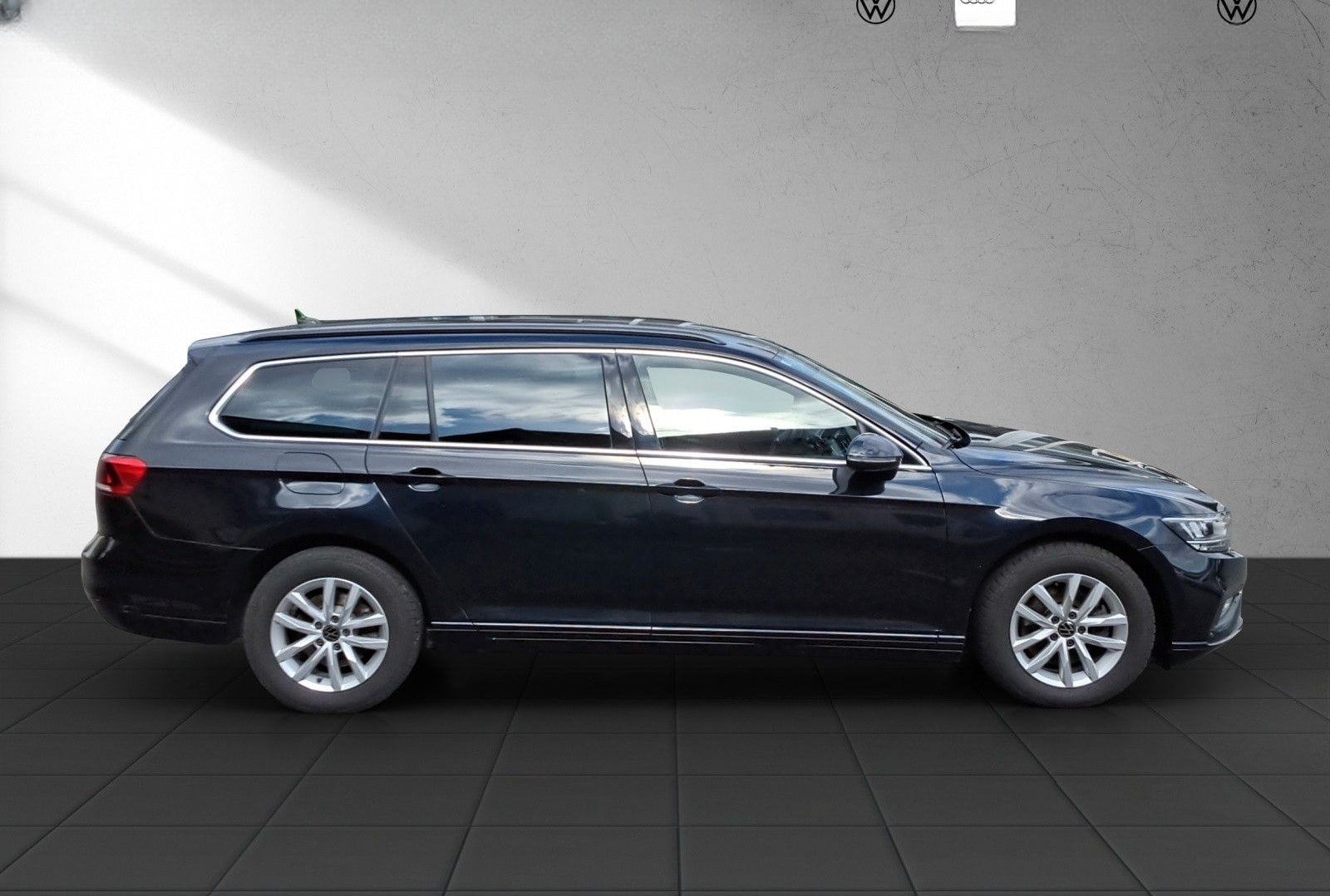 Volkswagen Passat Variant 2.0 TDI Business DSG,Kamera,LED foto 6