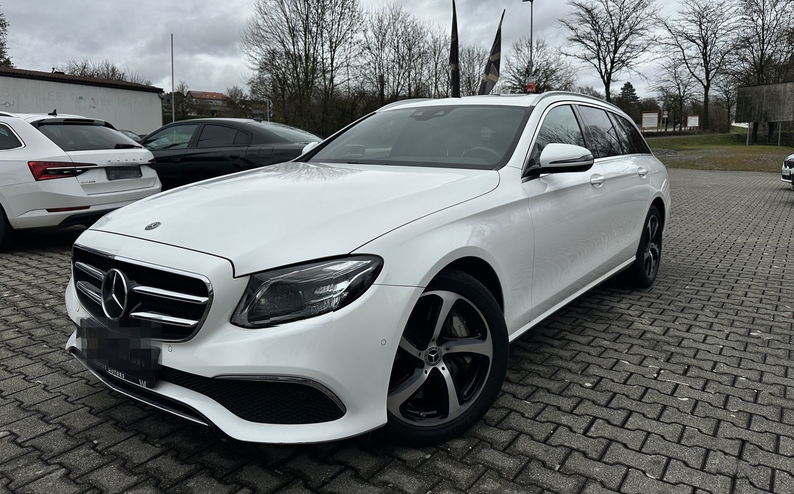 Mercedes-Benz E 350 Avantgarde*PANO*4xSHZ*Multibeam*Airmatic* foto 1