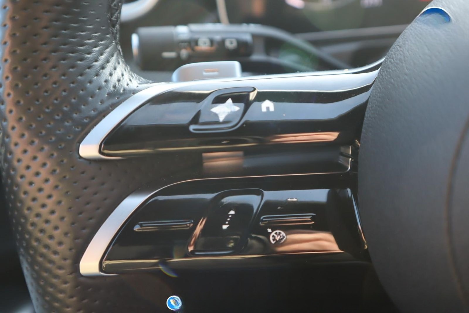 Mercedes-Benz C220d T AMG Line *Distronic*Digital Light*Memory foto 24