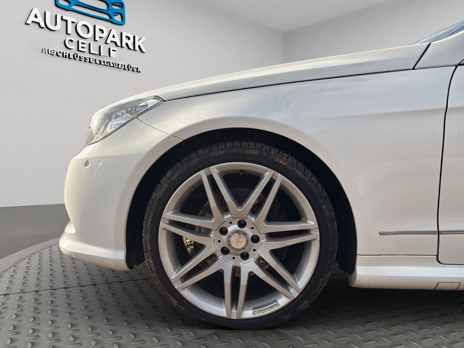 Mercedes-Benz E 350 E Cabrio AMG-Line foto 19