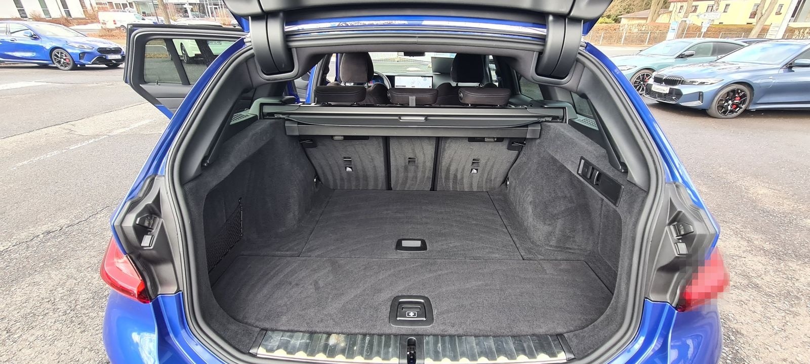 BMW 318i Tour. Leasing ab 423€ Brutto o. AZ.. M Spor foto 14