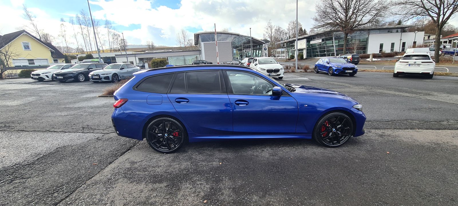 BMW 318i Tour. Leasing ab 423€ Brutto o. AZ.. M Spor foto 7