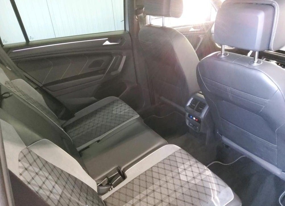 Volkswagen Tiguan Allspace 2.0 TSI DSG 4M R-Line Black Styl foto 5