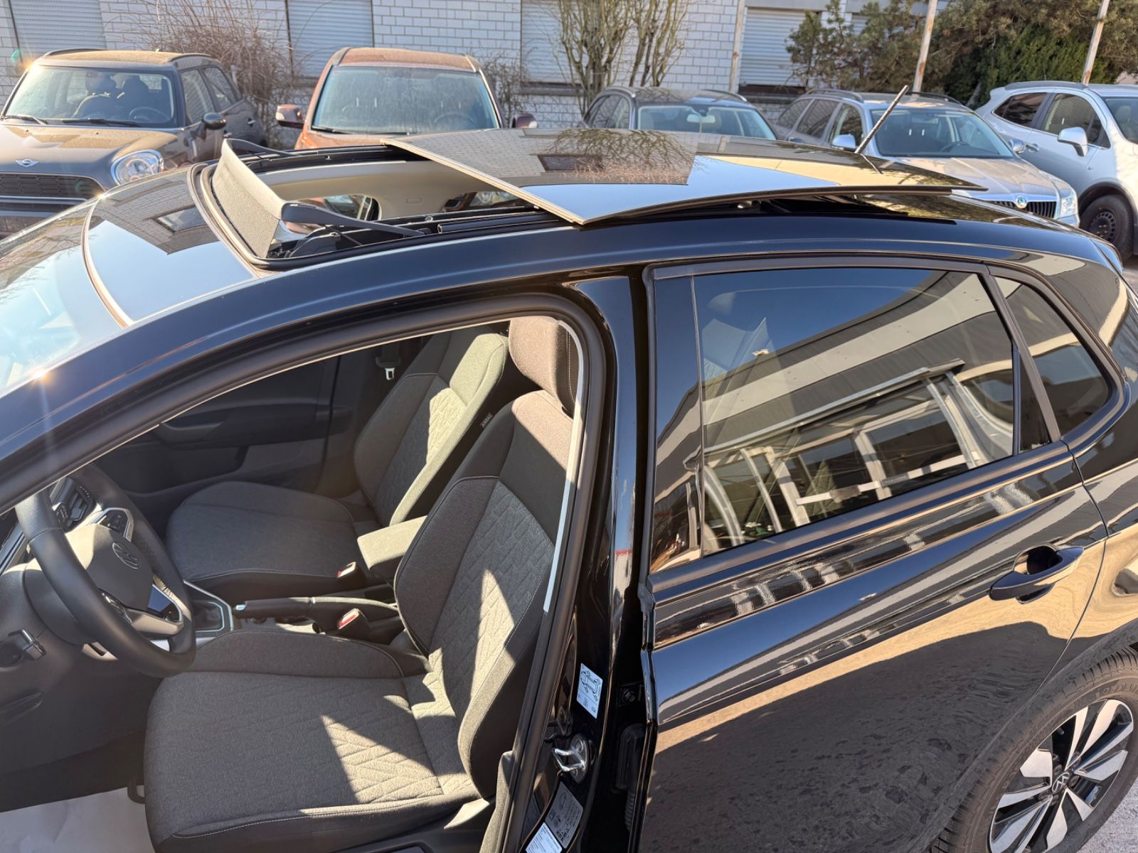 Volkswagen Polo VI Move *Schiebedach*Kamera* foto 14