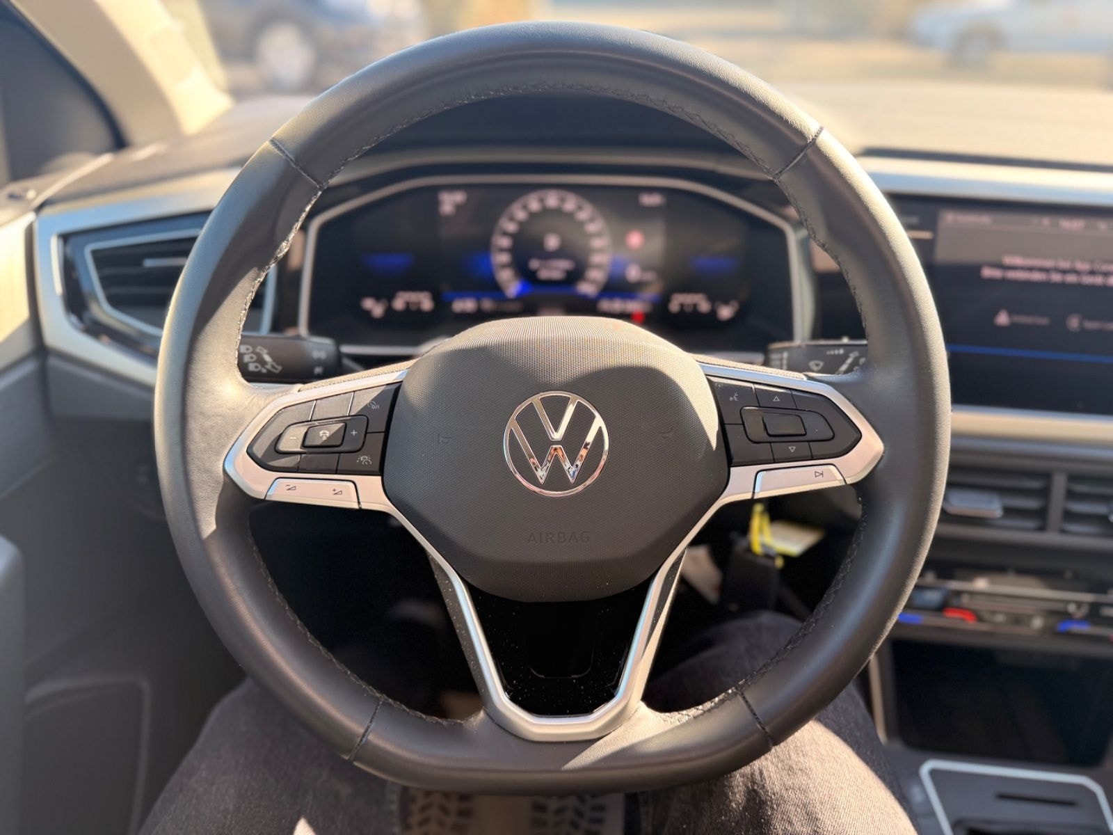 Volkswagen Polo VI Move *Schiebedach*Kamera* foto 18