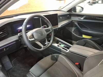 Volkswagen Passat Variant 1.5 TSI eHybrid CarPlay|AHK|HUD foto 4