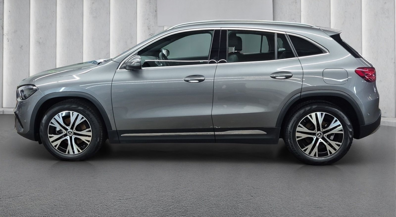 Mercedes-Benz GLA 200 Progressive (EURO 6e) foto 2