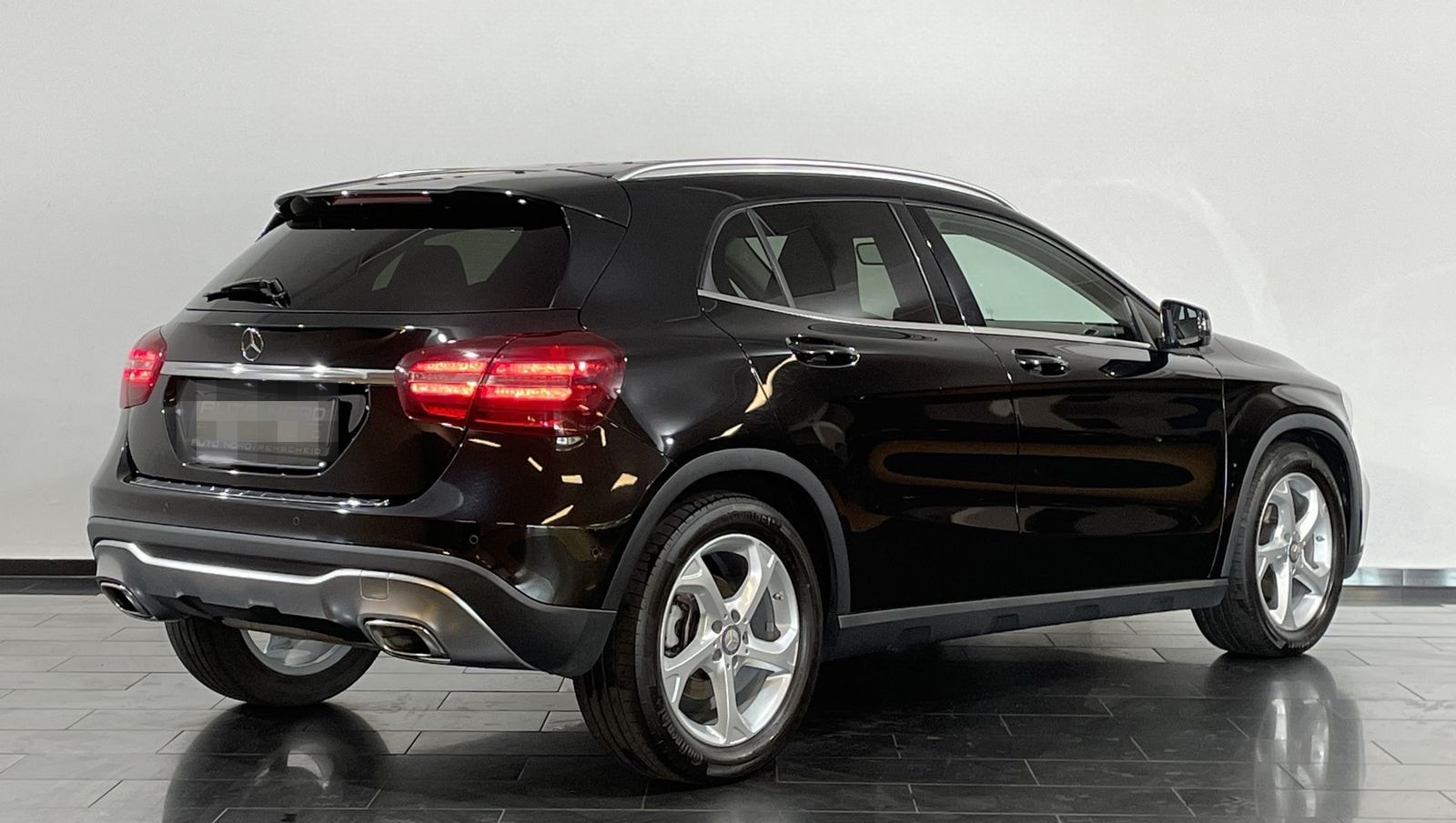 Mercedes-Benz GLA 220 d Urban*DCT*LED*AHK*Navi*MWST*KeyGo* foto 5