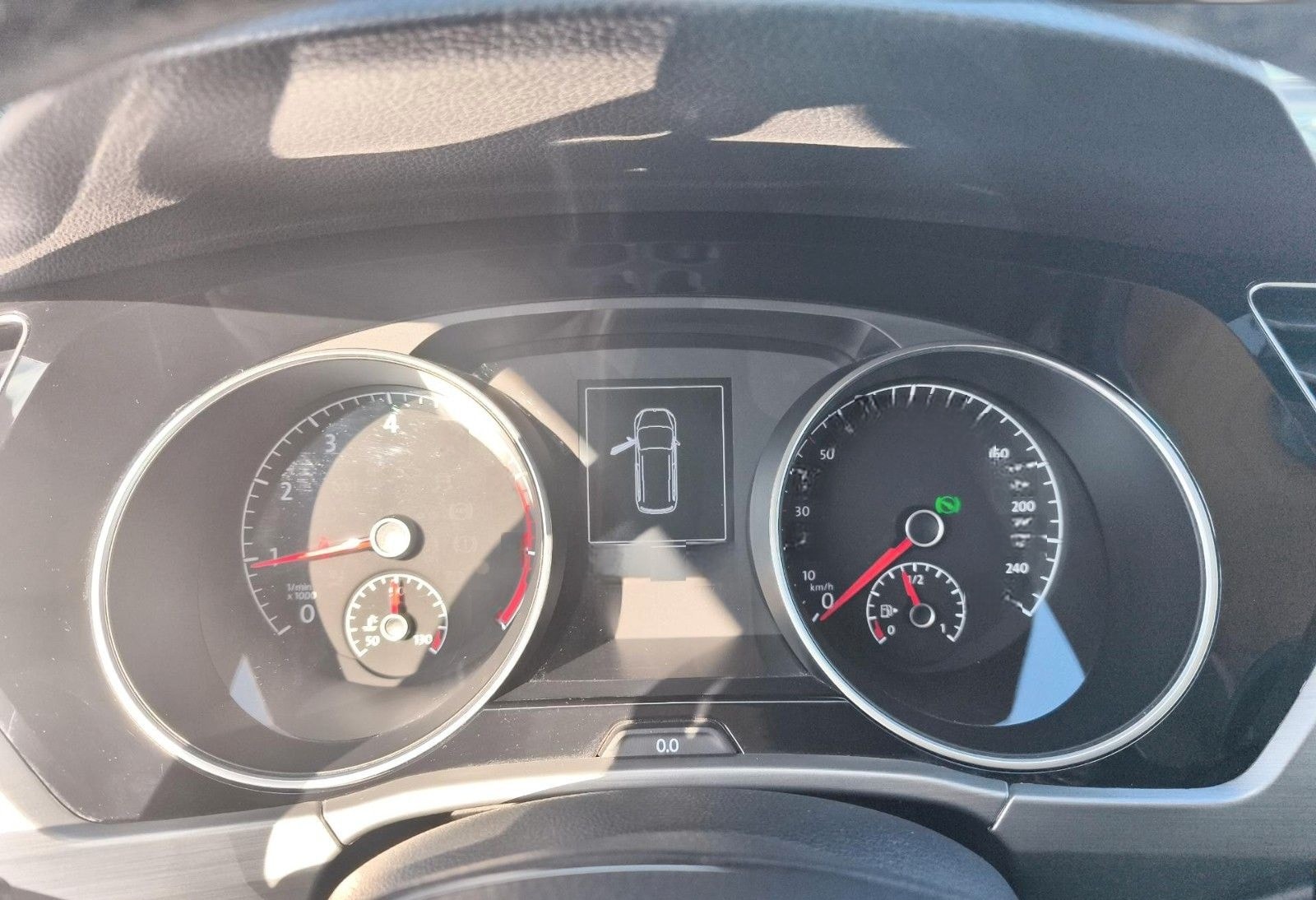 Volkswagen Touran NAVI LED ACC MASSAGE AHK 7 SITZE foto 14