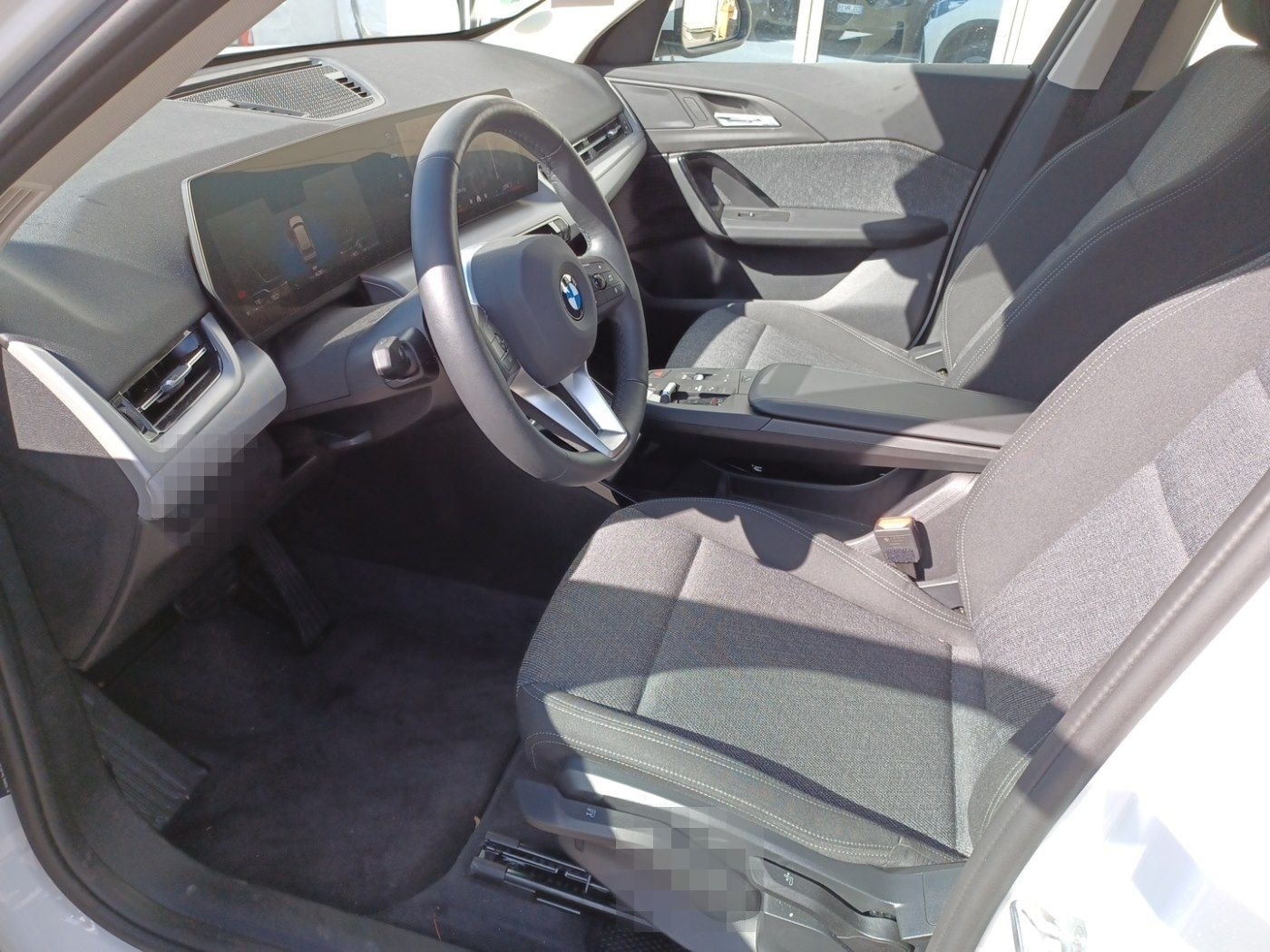 BMW X1 sDrive20i DAB LED Komfortzg. Parkassistent foto 7