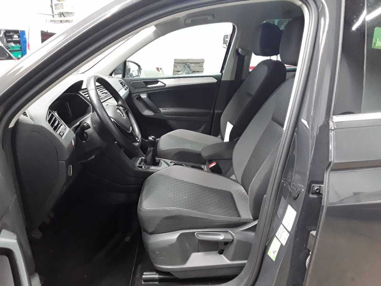 Volkswagen Tiguan 2.0 TDI Comfortline AHK AID ACC foto 3