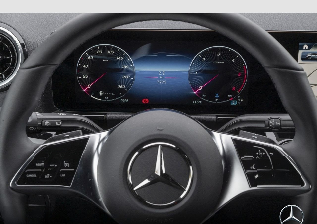 Mercedes-Benz GLA 200 d Progressive LED Totwinkel Kamera 18" foto 14