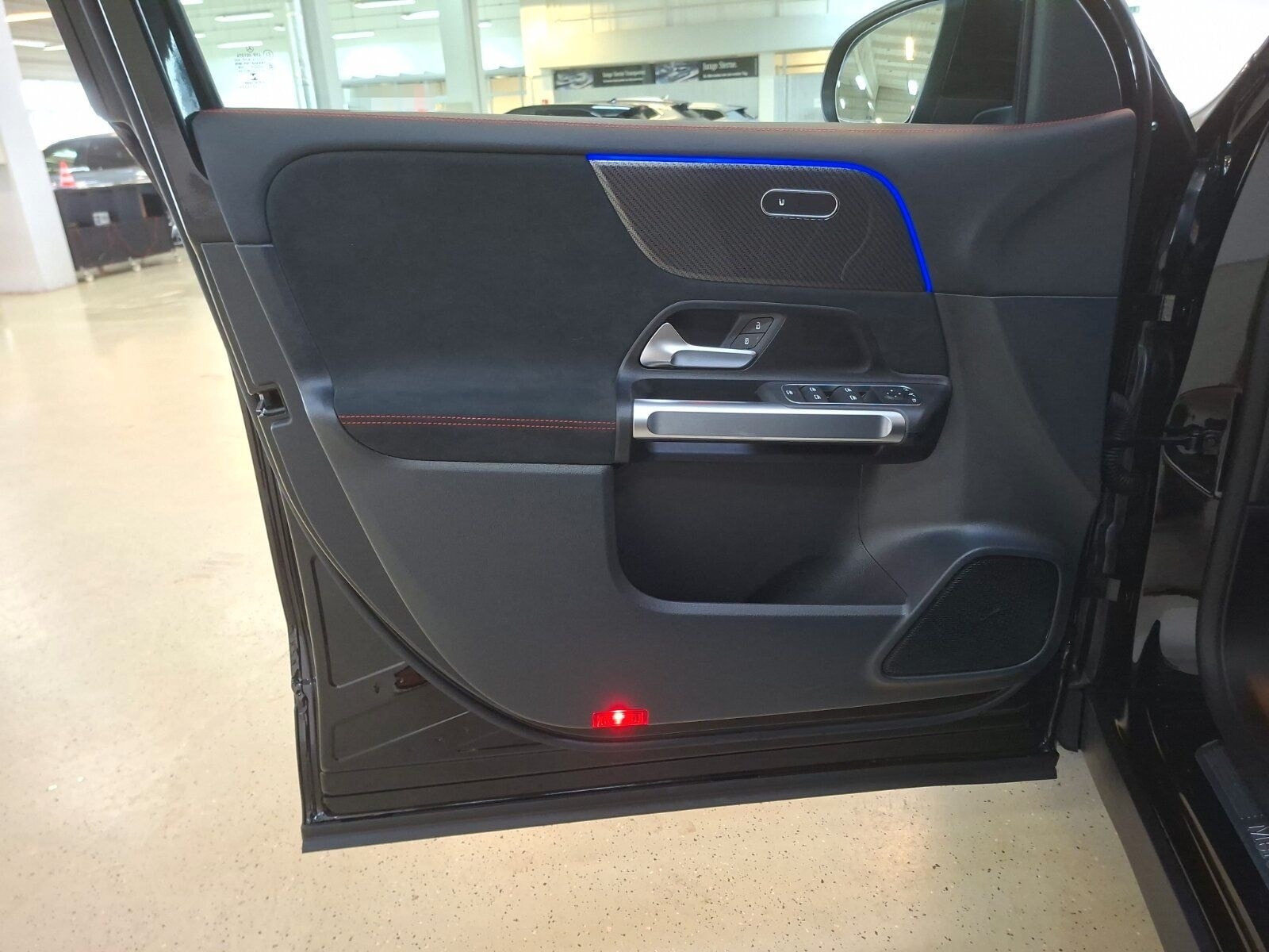 Mercedes-Benz GLB 200 d foto 11