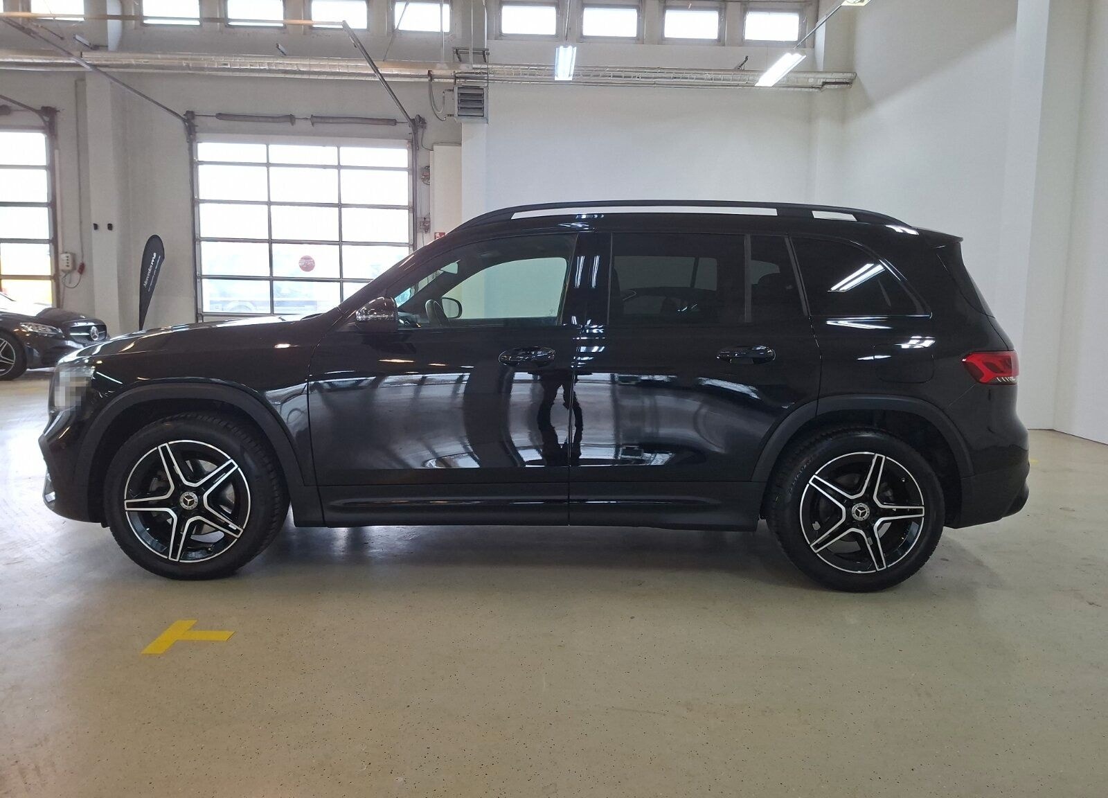 Mercedes-Benz GLB 200 d foto 8