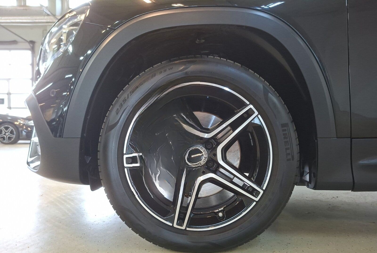 Mercedes-Benz GLB 200 d foto 9