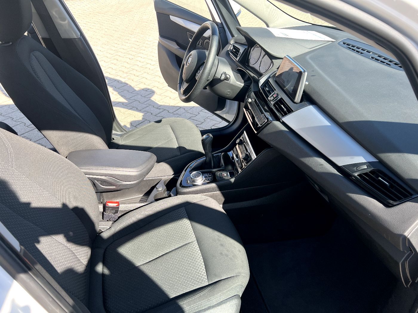 BMW 216d Gran Tourer Advantage *7 Sitze LED Navi SHZ foto 24