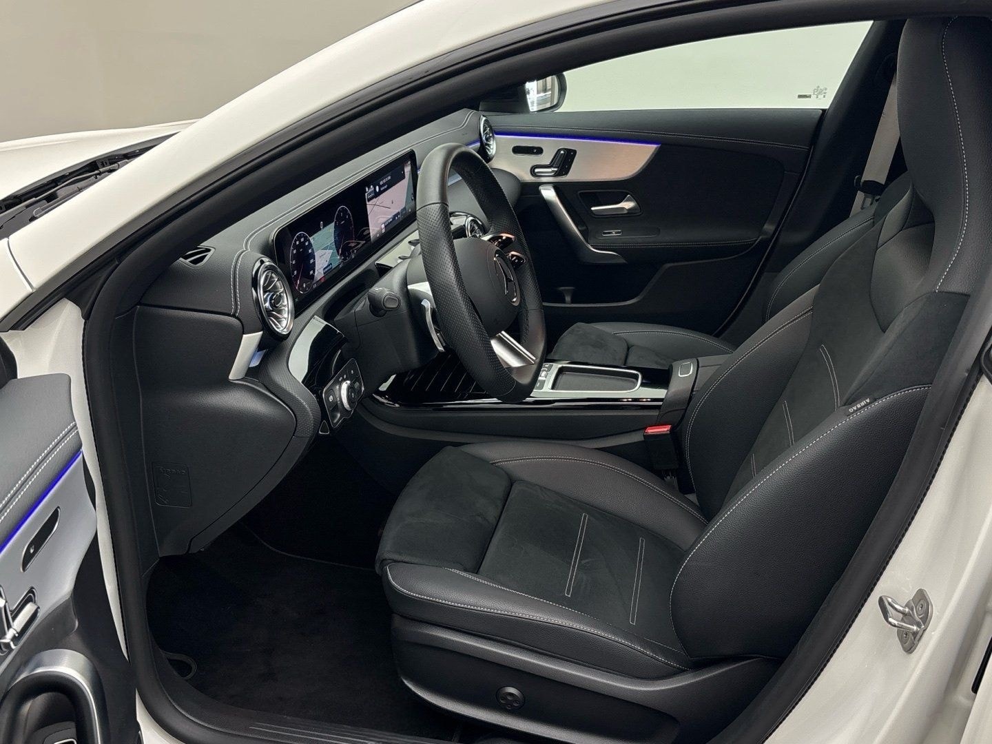 Mercedes-Benz CLA 200 d SB AMG Night Multibeam-LED Kamera AHK foto 13