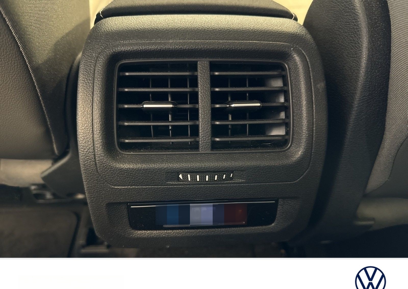 Volkswagen Touran 2.0 HIGHLINE AHK ACC LM17 NAVI LED foto 21