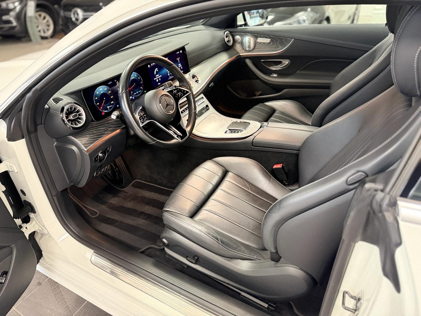 Mercedes-Benz E 200 Coupe 9G/Kamera/Keyless/Garantie/Burmester foto 7