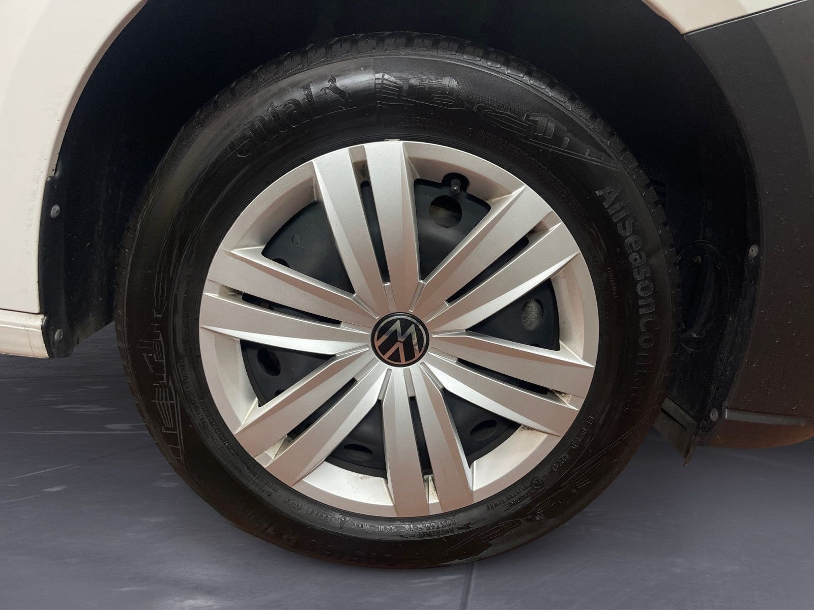 Volkswagen Caddy Cargo 1,5 TSI Fro 6-Gang foto 12