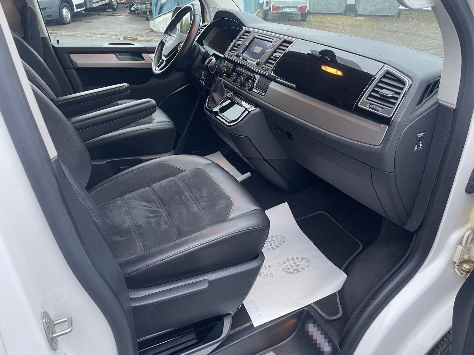 Volkswagen T6 Multivan*BULLI*LED*SHZ*AHK*ALU*Alcantara*DSG* foto 7