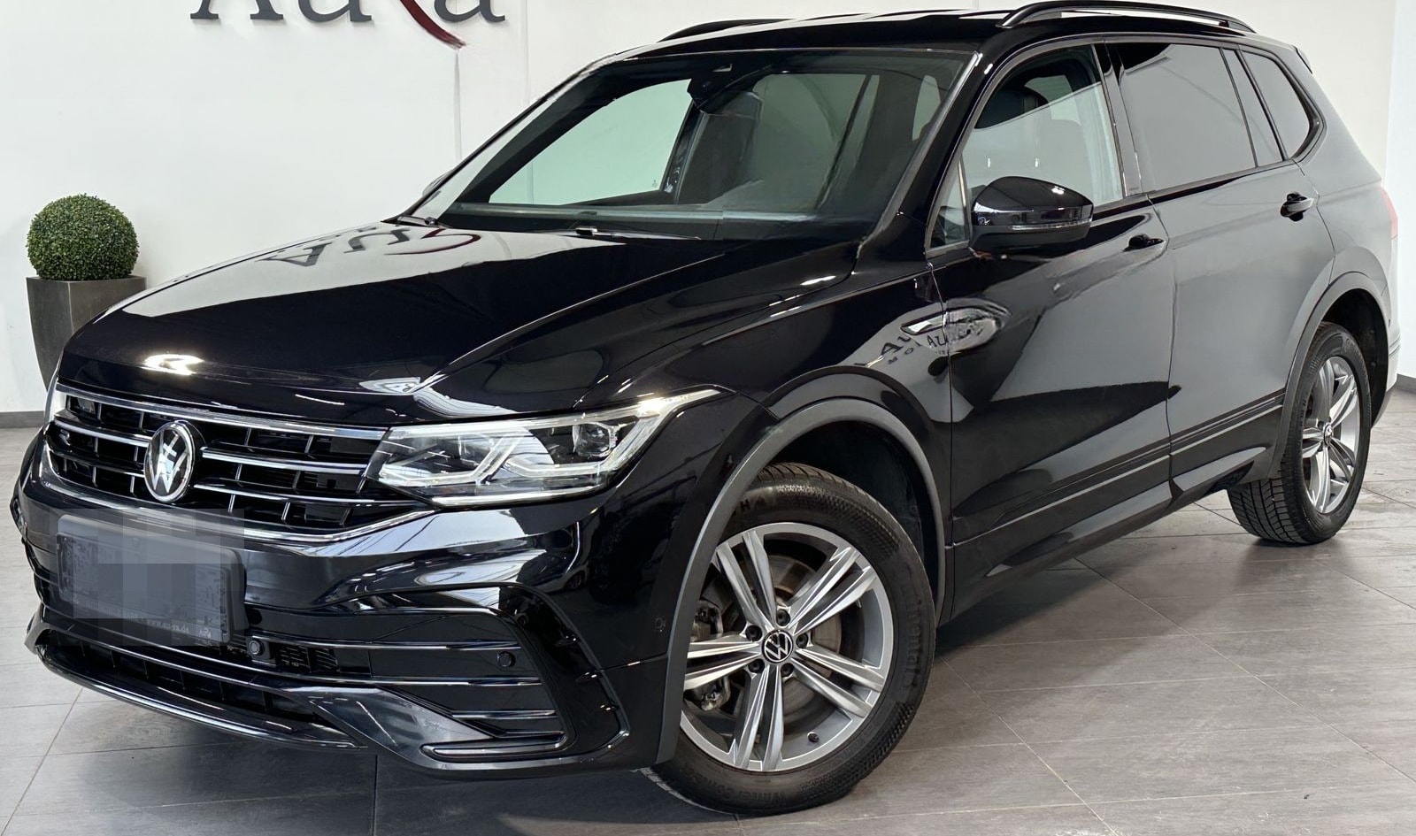 Volkswagen Tiguan Allspace 4M R-Line Black 7Sitzer AHK+360° foto 2