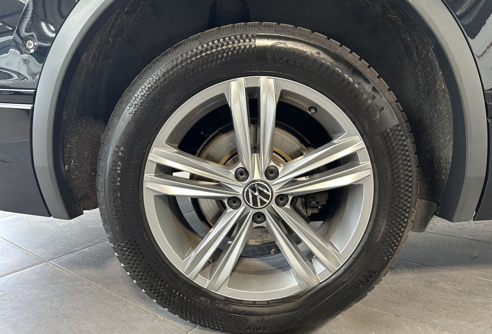 Volkswagen Tiguan Allspace 4M R-Line Black 7Sitzer AHK+360° foto 3