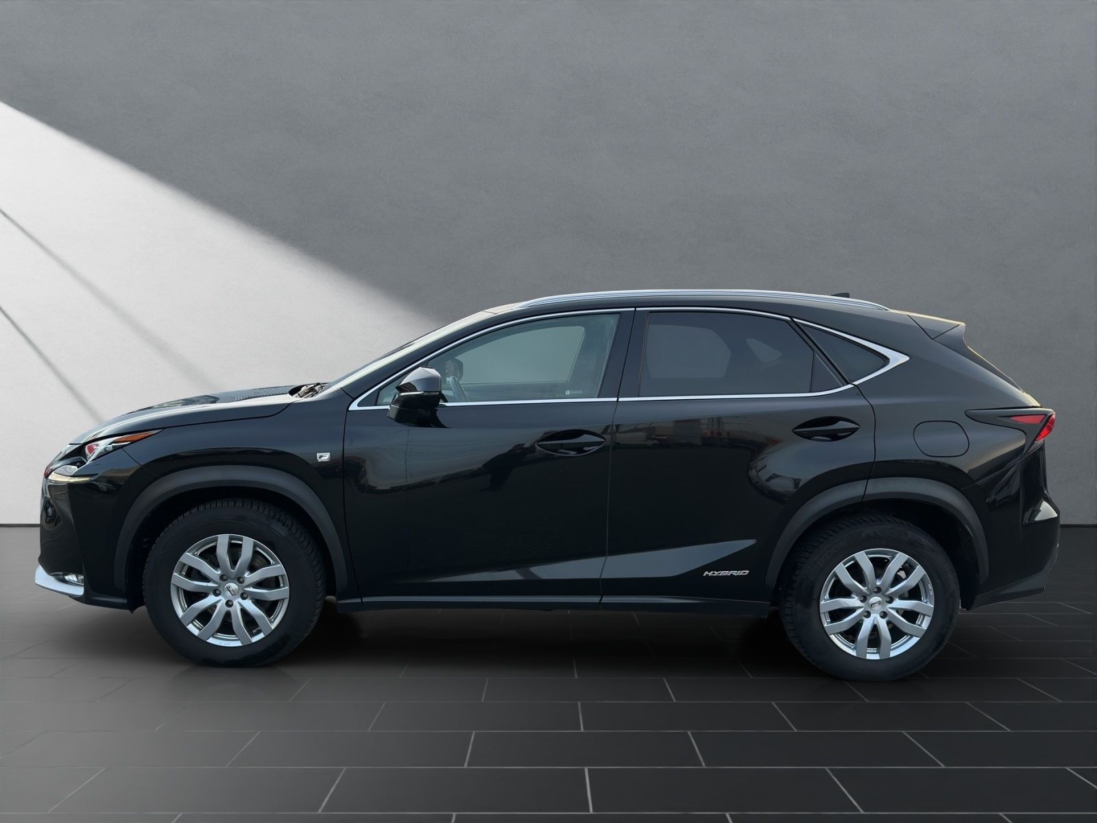Lexus NX 300 h*FSPORT*4x4*1HD*SCHIEBD*HUD 15J-GARANTIE foto 2